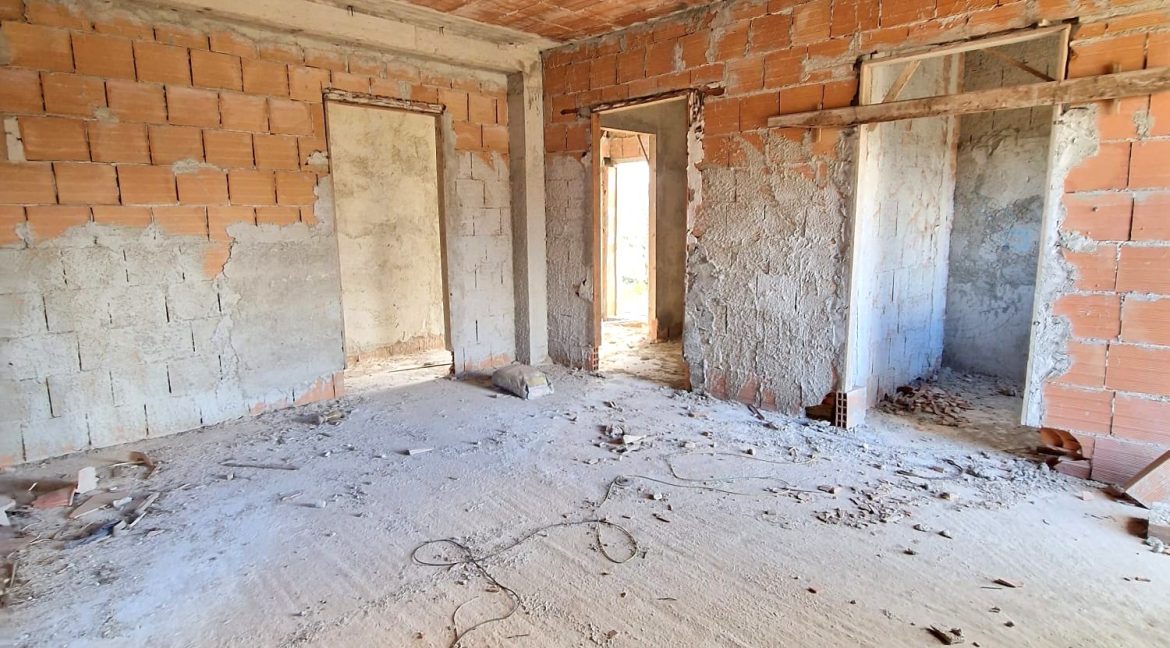 WhatsApp Image 2026-01-14 at 12.47.49 (1)