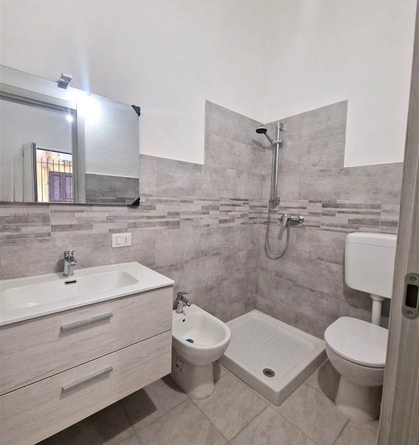 Piano terra via Annunzio Cervi - Ragusa (19) (F.A.B.I.O. Immovbiliare)