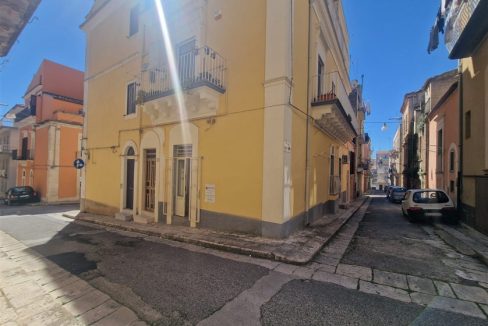 Piano Terra via Francesco Crispi - Ragusa - F.a.b.i.o. Immobiliare (19)