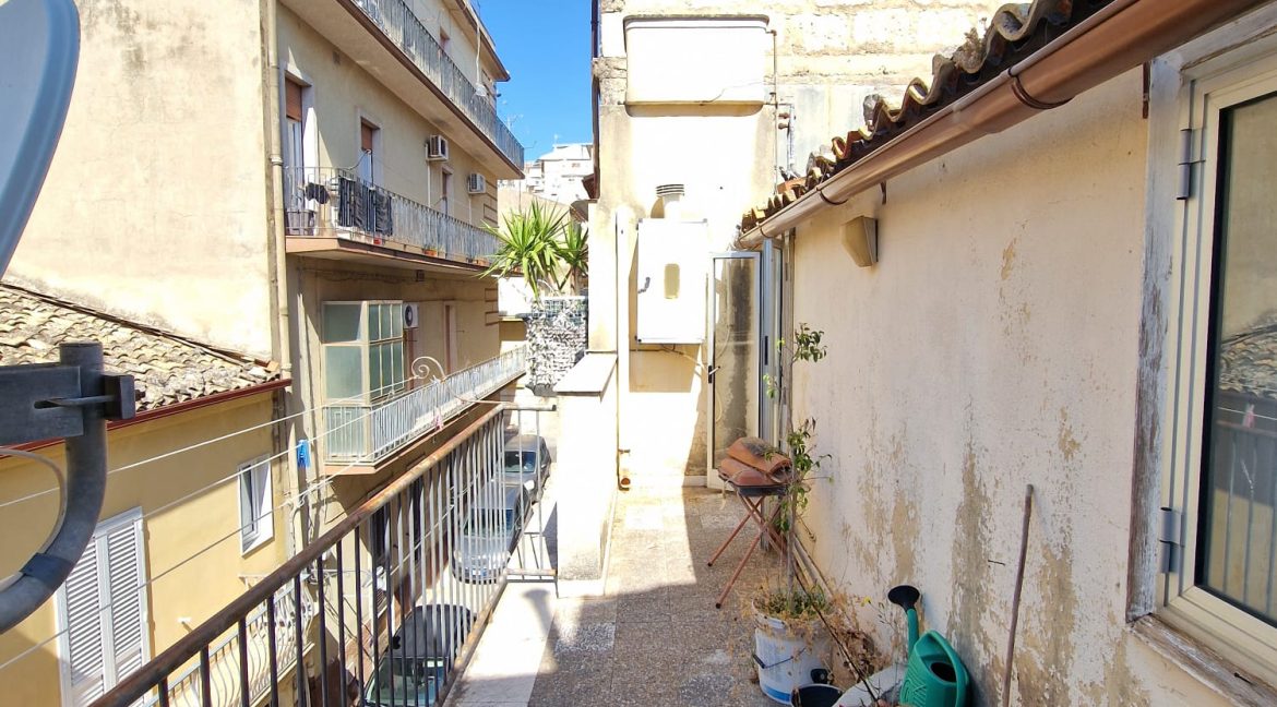 F.A.B.I.O. IMMOBILIARE CASA SINGOLA SAC. CABIBBO (12)