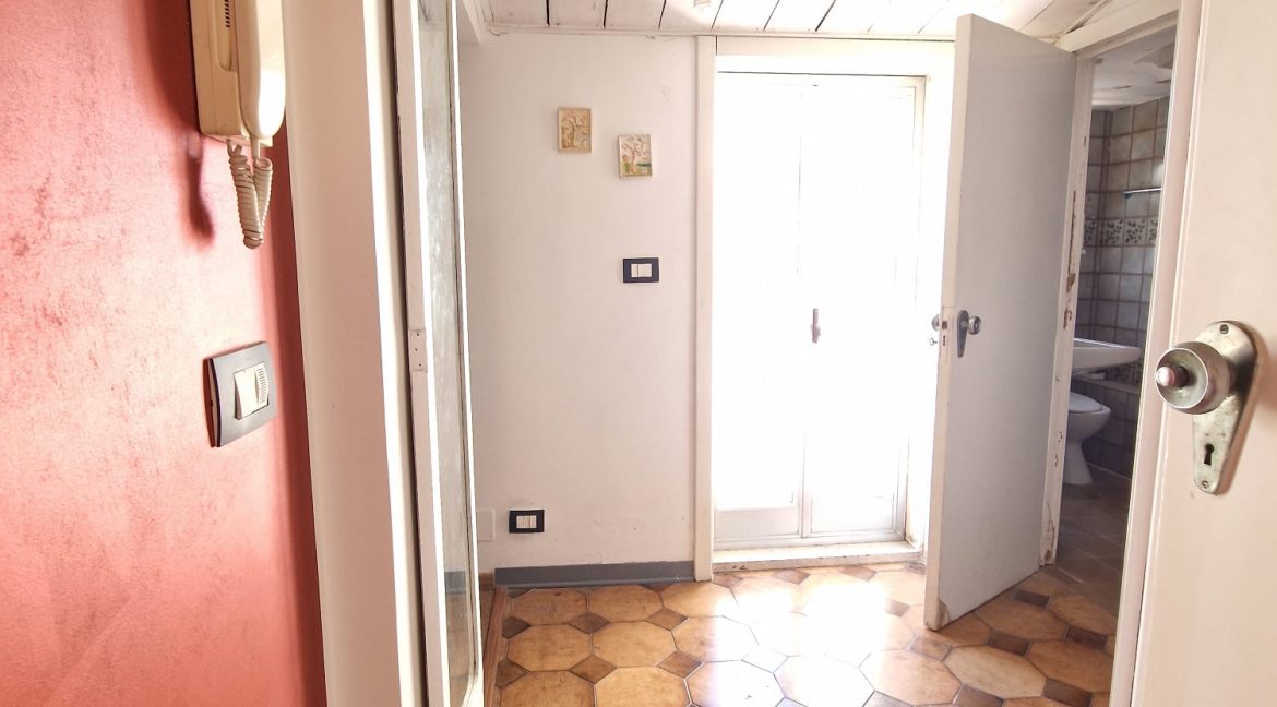 F.A.B.I.O. IMMOBILIARE CASA SINGOLA SAC. CABIBBO (29)