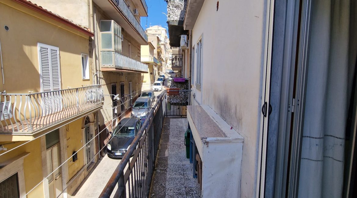 F.A.B.I.O. IMMOBILIARE CASA SINGOLA SAC. CABIBBO (34)