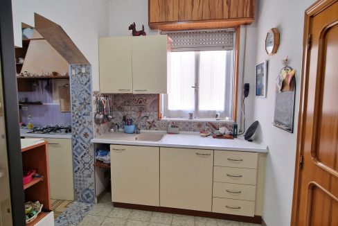 F.A.B.I.O. IMMOBILIARE CASA SINGOLA SAC. CABIBBO (49)