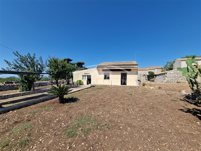Villetta Zona Poggio Del Sole F.A.B.I.O. IMMOBILIARE (3)